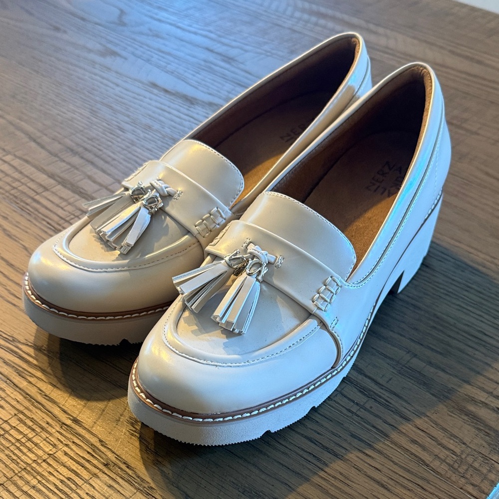 Naturalizer White Tassel Platform Loafers